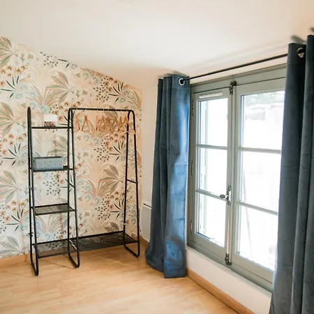 Ferienhaus La Petite Vue, Paranthese Enchantee Sous La Cite